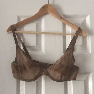 CUUP plunge bra in Taupe